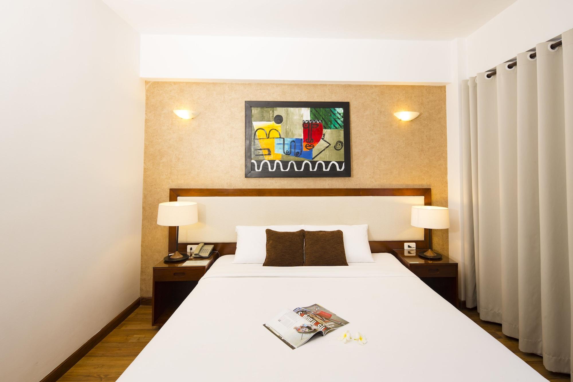 Starlet Hotel Nha Trang Luaran gambar