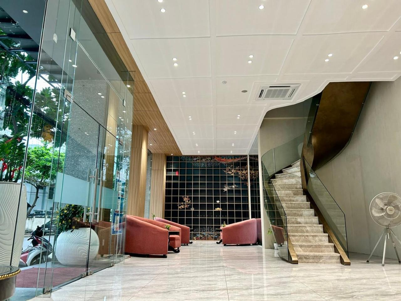 Starlet Hotel Nha Trang Luaran gambar