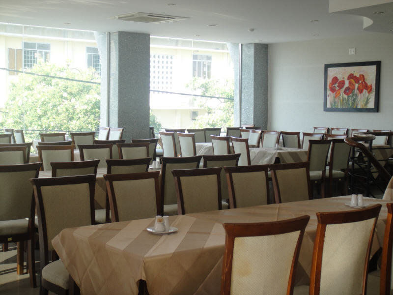 Starlet Hotel Nha Trang Luaran gambar