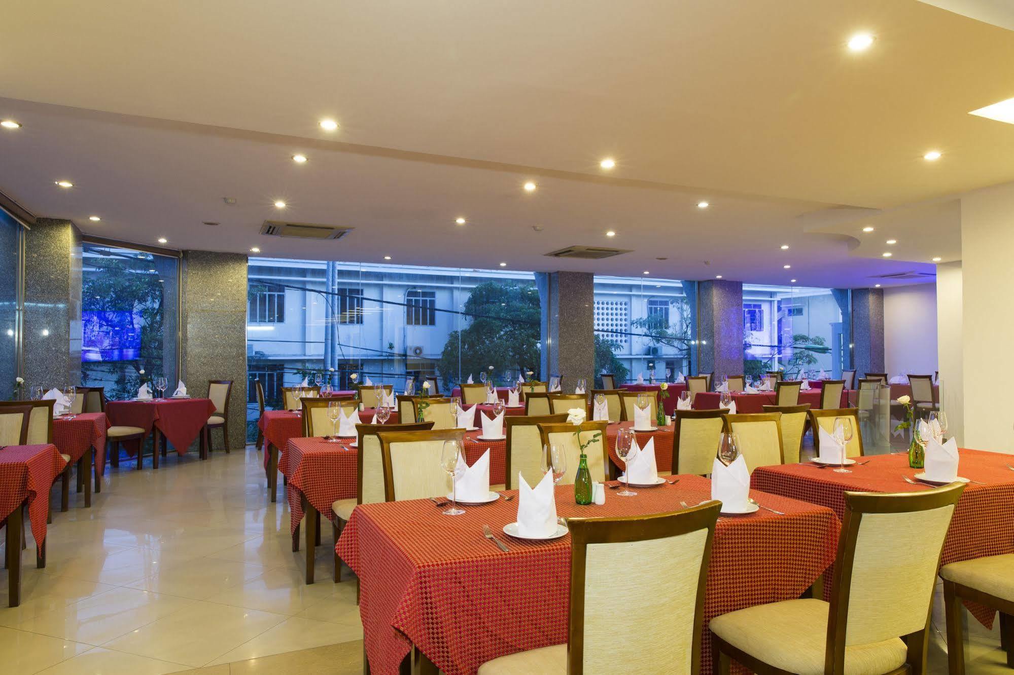 Starlet Hotel Nha Trang Luaran gambar